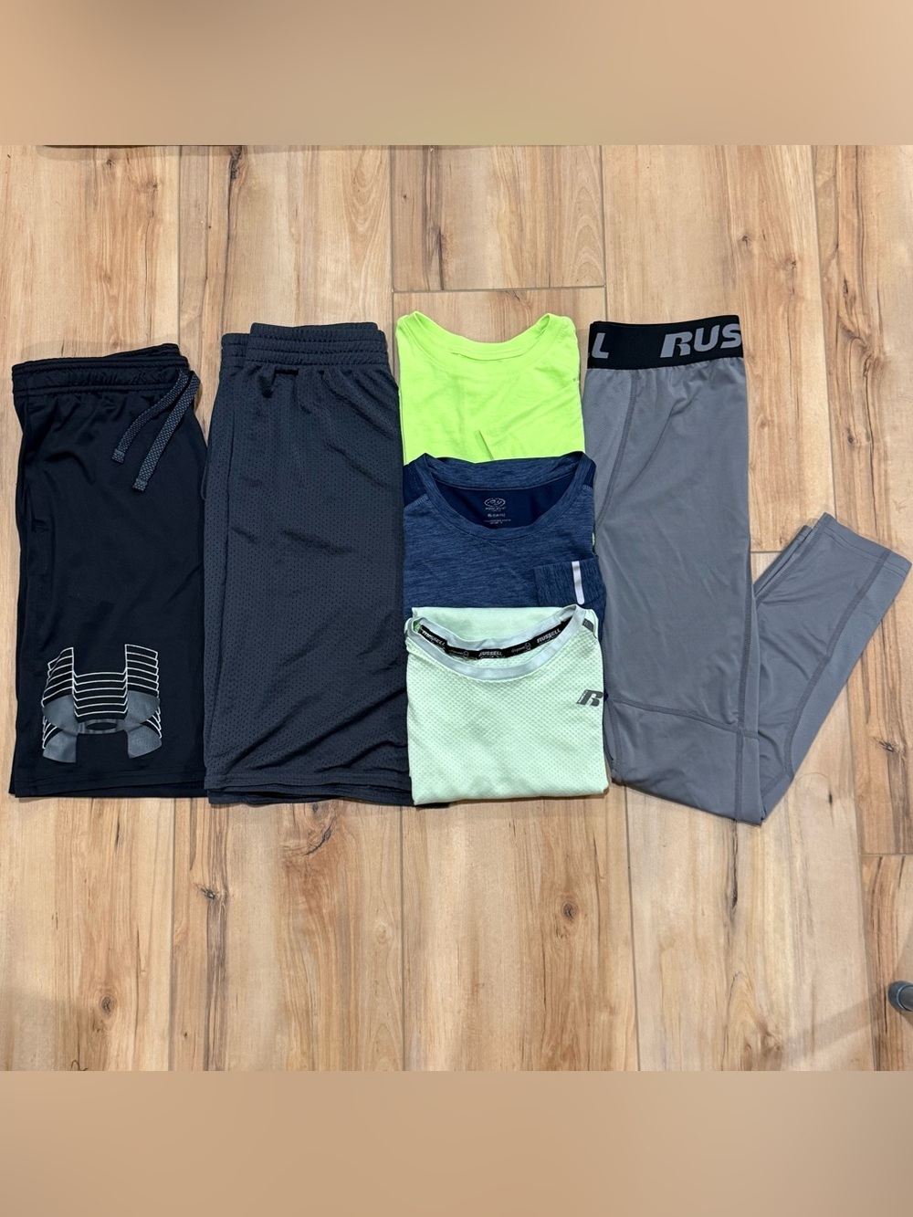 Under Armour Large Kids Boys Athletic Set of 6 Piece Lot Bundle